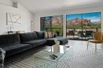 Ample space to unwind